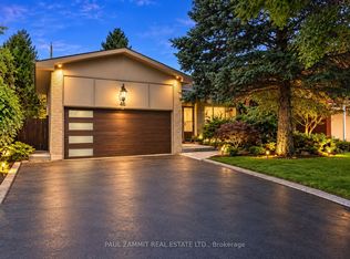 46 Castle Harbour Ln, Markham, ON L3T 3A2