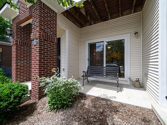 3rd image of 273 Scio Village Ct Unit 125