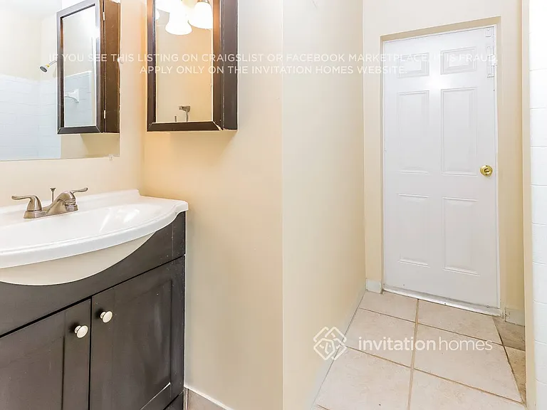 1154 SW 27th Ave — Photo 12