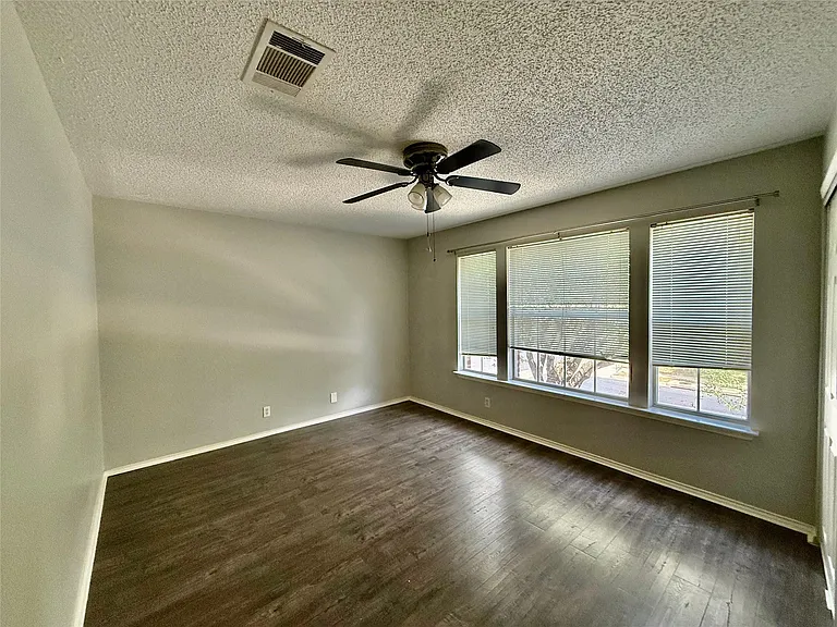 16801 Langland Rd — Photo 10