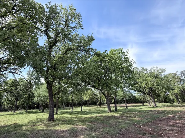 11 Lakewood Dr, Whitney, TX 76692