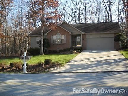 1st image of 111 Lakewood Dr