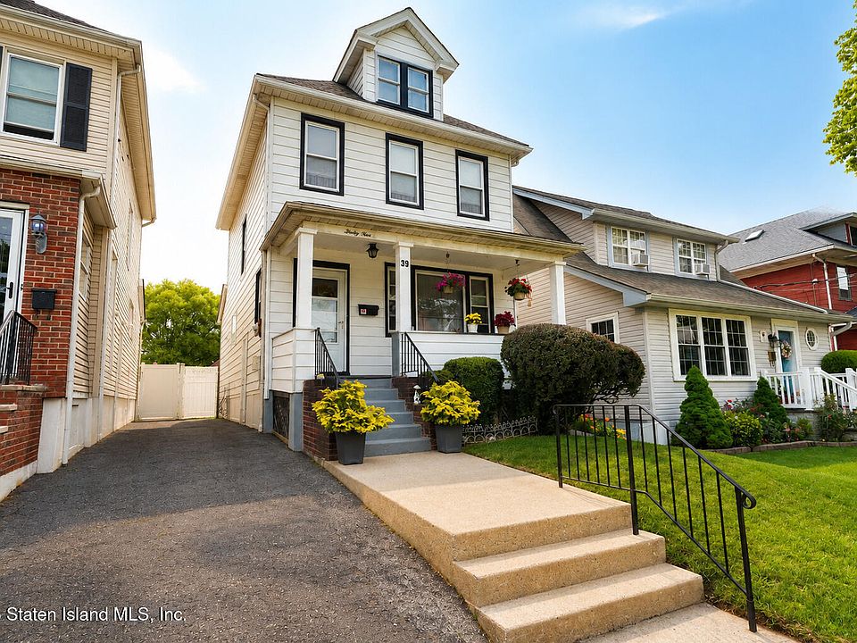 1st image of 39 Pelton Ave
