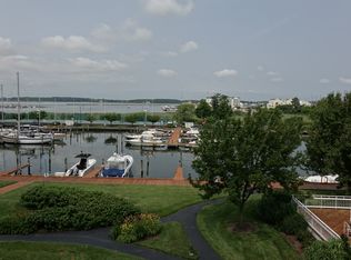 136 Oyster Cove Dr, Grasonville, MD 21638