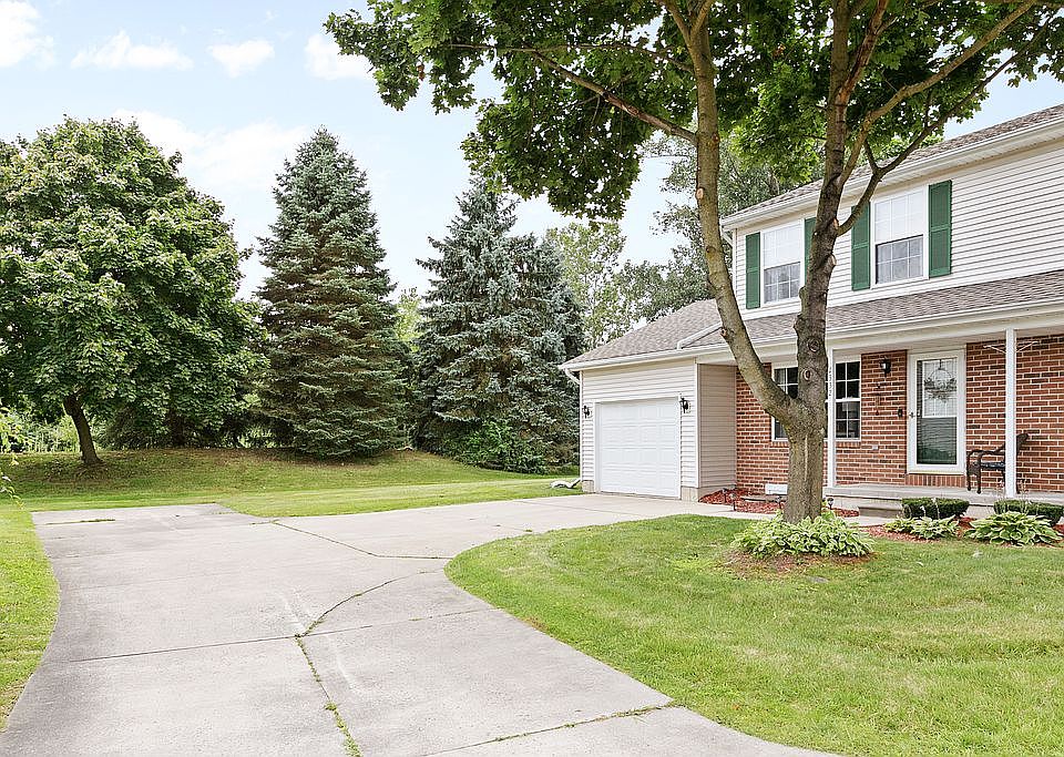 1st image of 1332 Huron Blvd