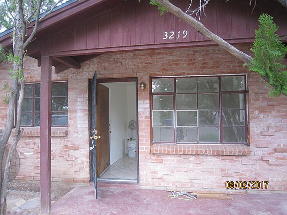 2nd image of 3219 N Anderson Dr