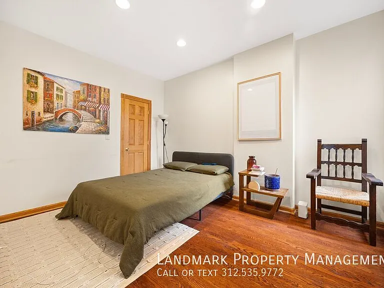 4758 S Champlain Ave — Photo 24