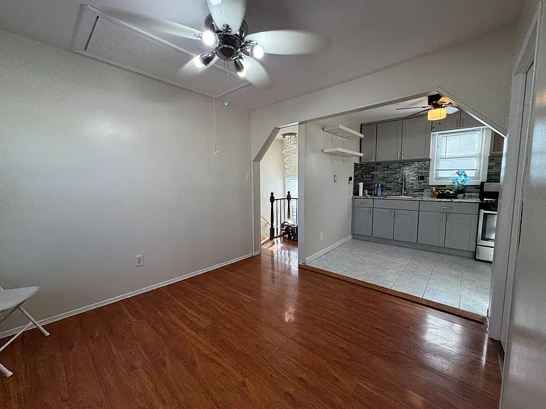 135-01 234th St #2 — Photo 2