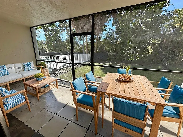3162 Coral Springs Dr #4 — Photo 8