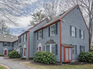 65 Munroe Ln #65, Topsham, ME 04086