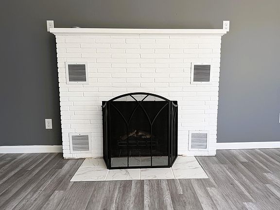 4th image of 1004 Joseph St