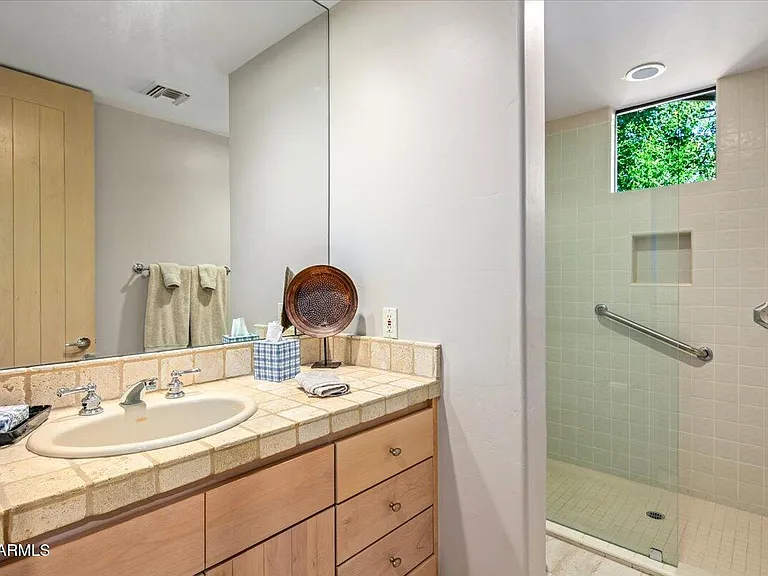 10507 E Fernwood Ln — Photo 24