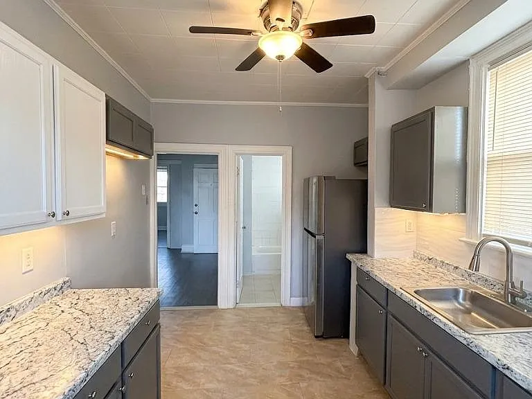 329 Columbia Ave #1 — Photo 8