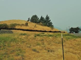 196 NE Amanda Way #1, Myrtle Creek, OR 97457