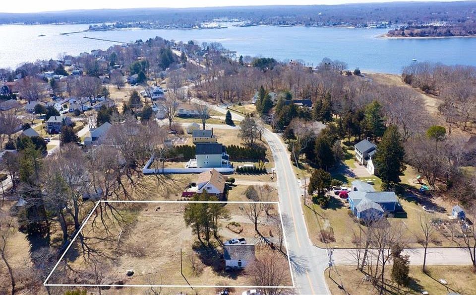 1st image of 362 Shore Acres Ave