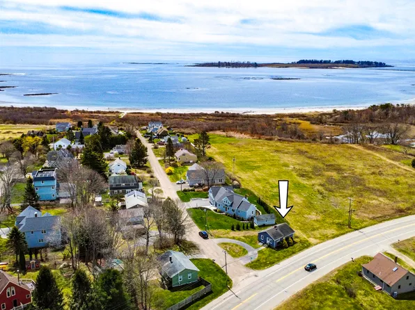 60 Richmond Terrace, Cape Elizabeth, ME 04107