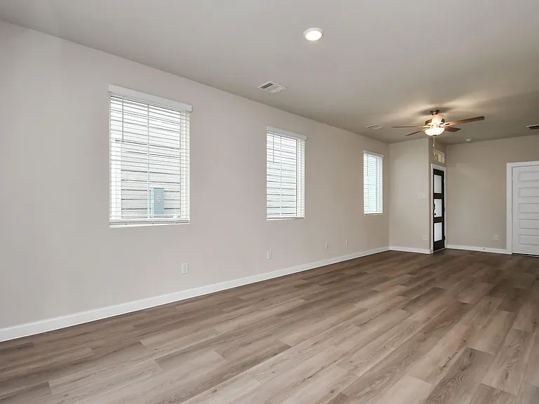 8408 Rising Stream Dr — Photo 15