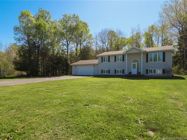 6 Nathan Dr, Norton, NB E5N 8A3