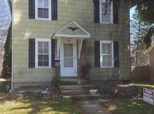 136 S Fordham Ave, Aurora, IL 60506