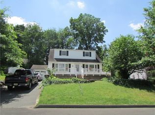 45 Wilcox Rd, New Brunswick, NJ 08901