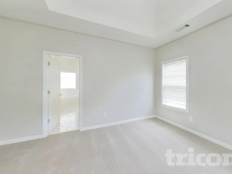 115 Victor Ln — Photo 7