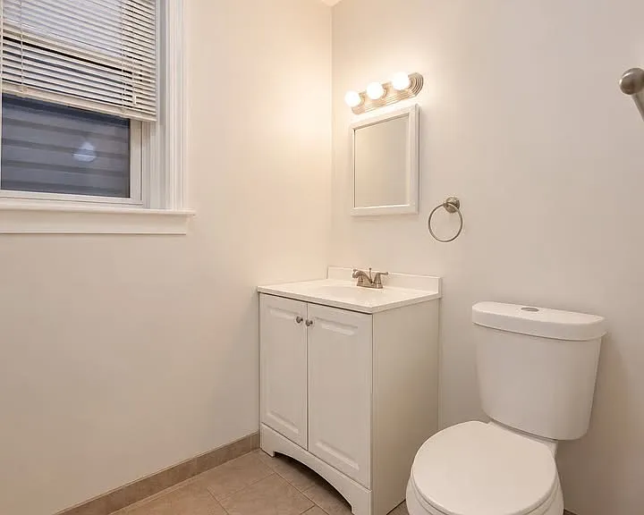 128 Shawmut St #2 — Photo 11