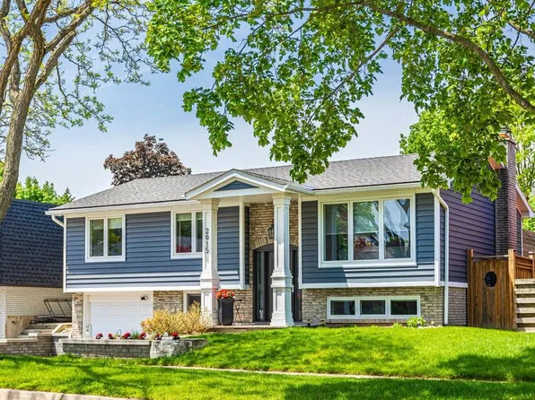 2015 Faversham Ave, Burlington, ON L7P 1W5