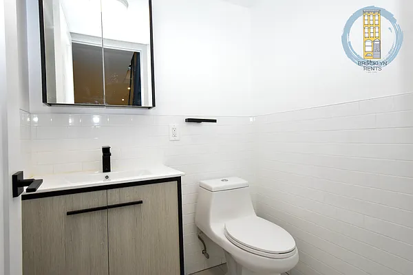 Rented by Brooklyn Rentals NYC | media 18