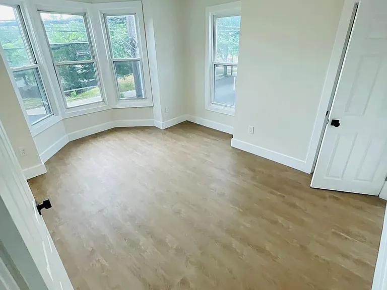 352 Bergen St #2D — Photo 5