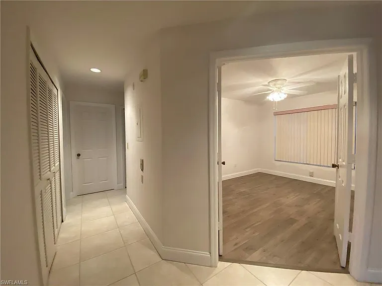 1427 SW 47th Ter #202 — Photo 14