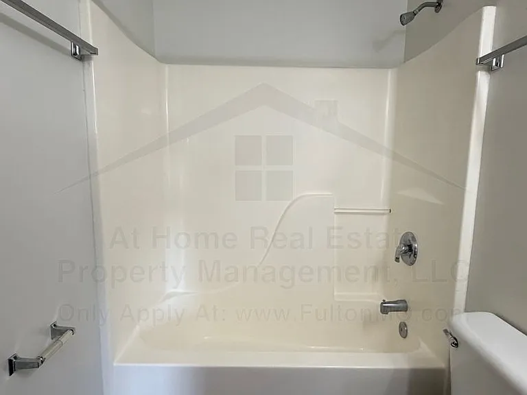 26332635 Gates Blvd — Photo 21