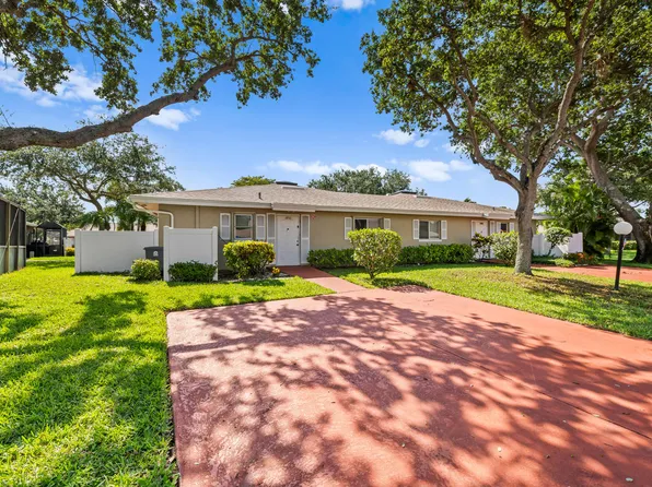 18762 Candlewick Drive, Boca Raton, FL 33496