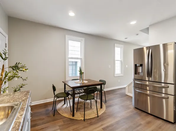 107 E 14th Ave, Homestead, PA 15120