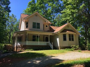 94 Caroline Ct, Dahlonega, GA 30533