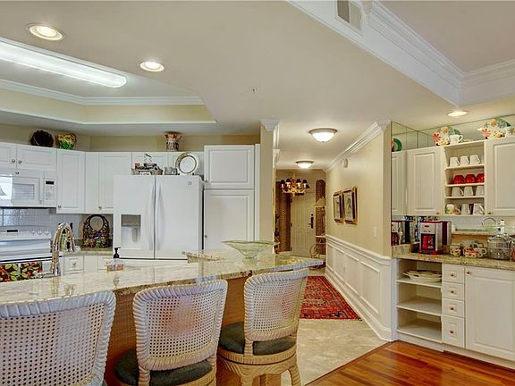 5th image of 1400 Ocean Blvd Unit 209