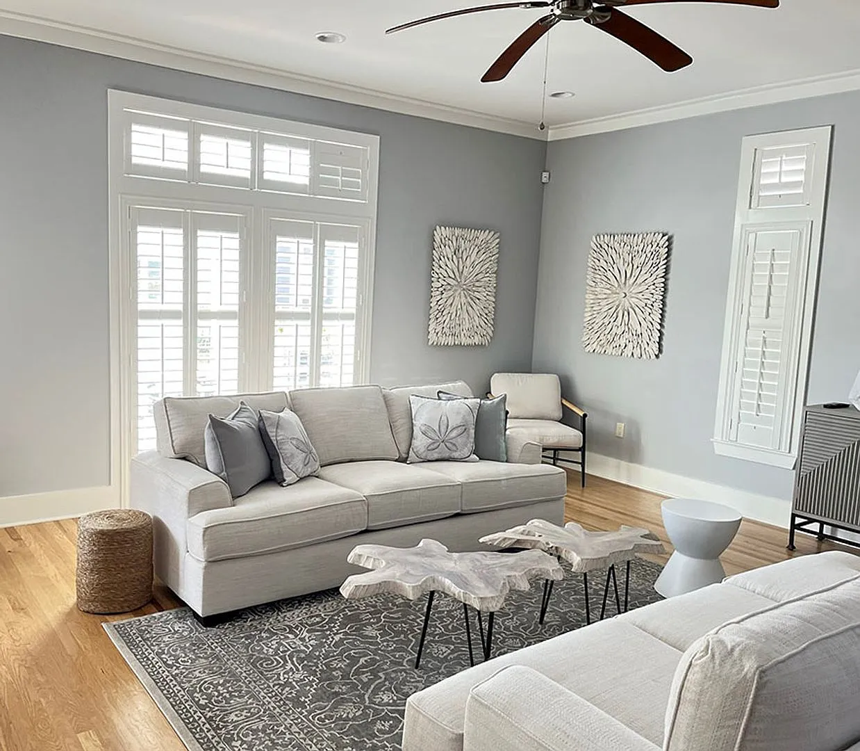 Remodeled 5 bedroom house with bikes walking distance to the beach — Photo 2