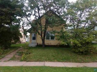 407 W 4th St, Washburn, WI 54891