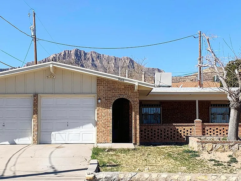 9045 Comet St — Photo 17
