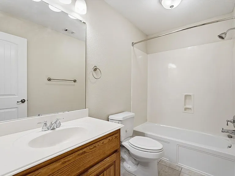 6716 Prairie Flower Trl — Photo 22