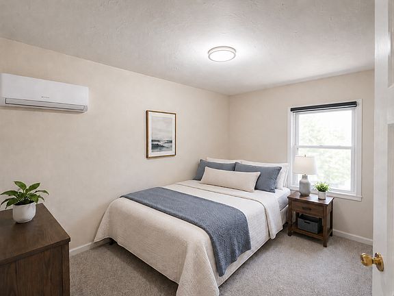 4th image of 1120 N Morrison St #2