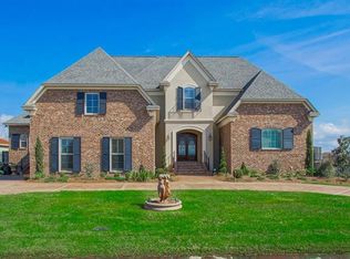 1061 Lakeshore Blvd, Slidell, LA 70461