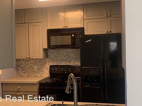 2nd image of 705 Huxley Pl