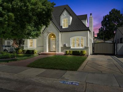 1861 9th Ave, Sacramento, CA, 95818