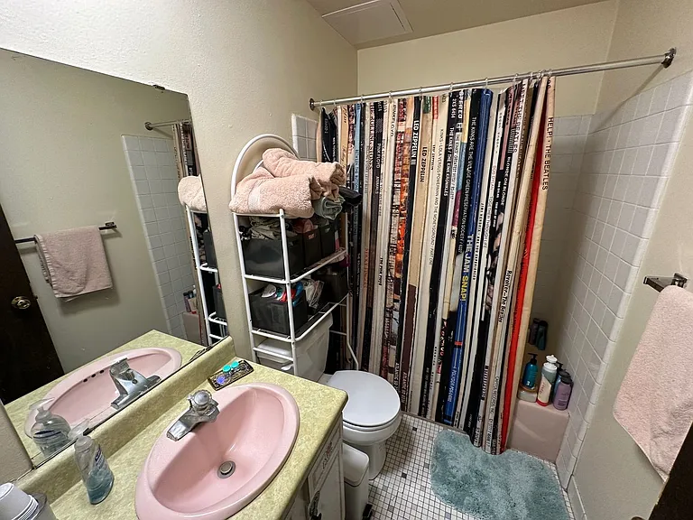 643 E Johnson St — Photo 18