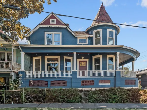 Juliet, 1009 SE 31st Ave APT 1, Portland, OR 97214