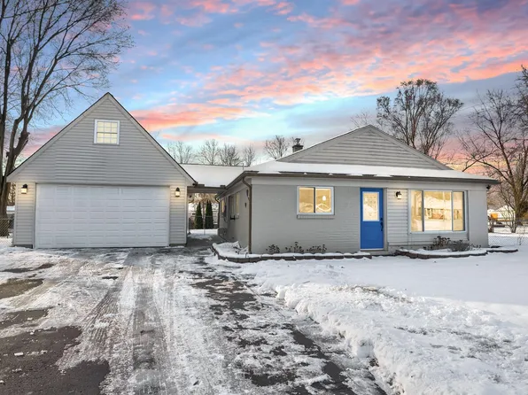 4933 Rioview Dr, Clarkston, MI 48346