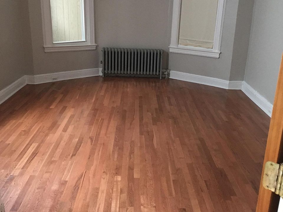 1st image of 648 E 229th St Floor 1