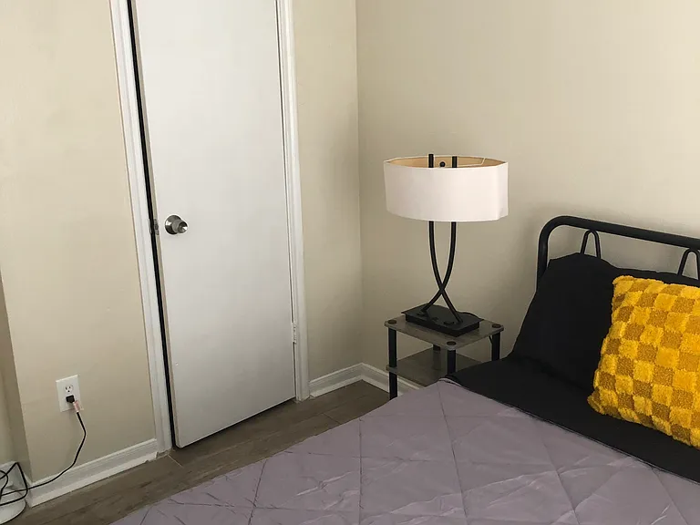 Pinebrooke Apartments — Photo 12