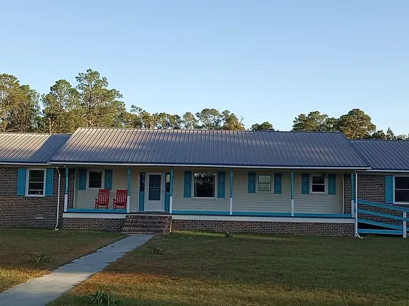 320 New Farm Rd, Hemingway, SC 29554