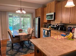 34 Selwyn Rd, Asheville, NC 28806